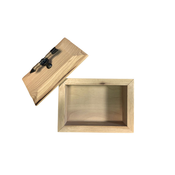 Ornamental Box | Arrow Pull